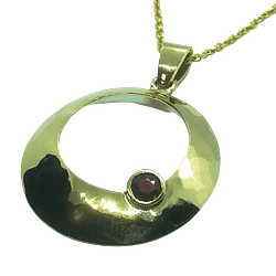 9ct Yellow Gold & Ruby Pendant