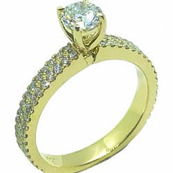 18ct Yellow Gold, Diamond Ring Totaling 0.98ct