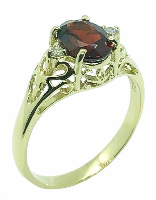 9ct Yellow Gold Garnet & Diamond Ring