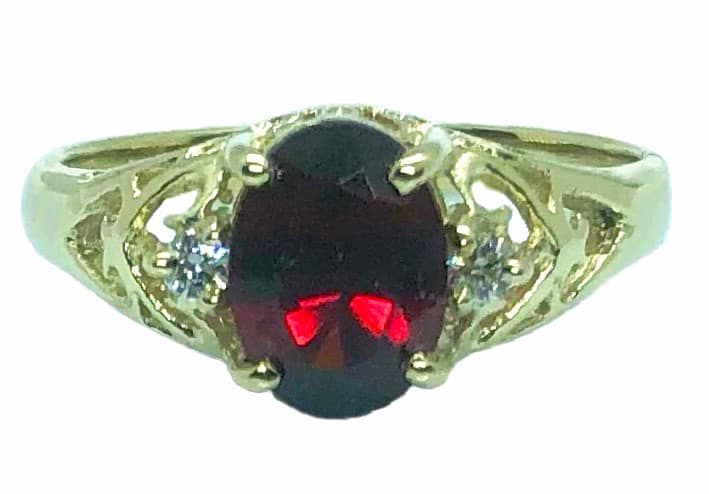 9ct Yellow Gold Garnet & Diamond Ring - Image 2